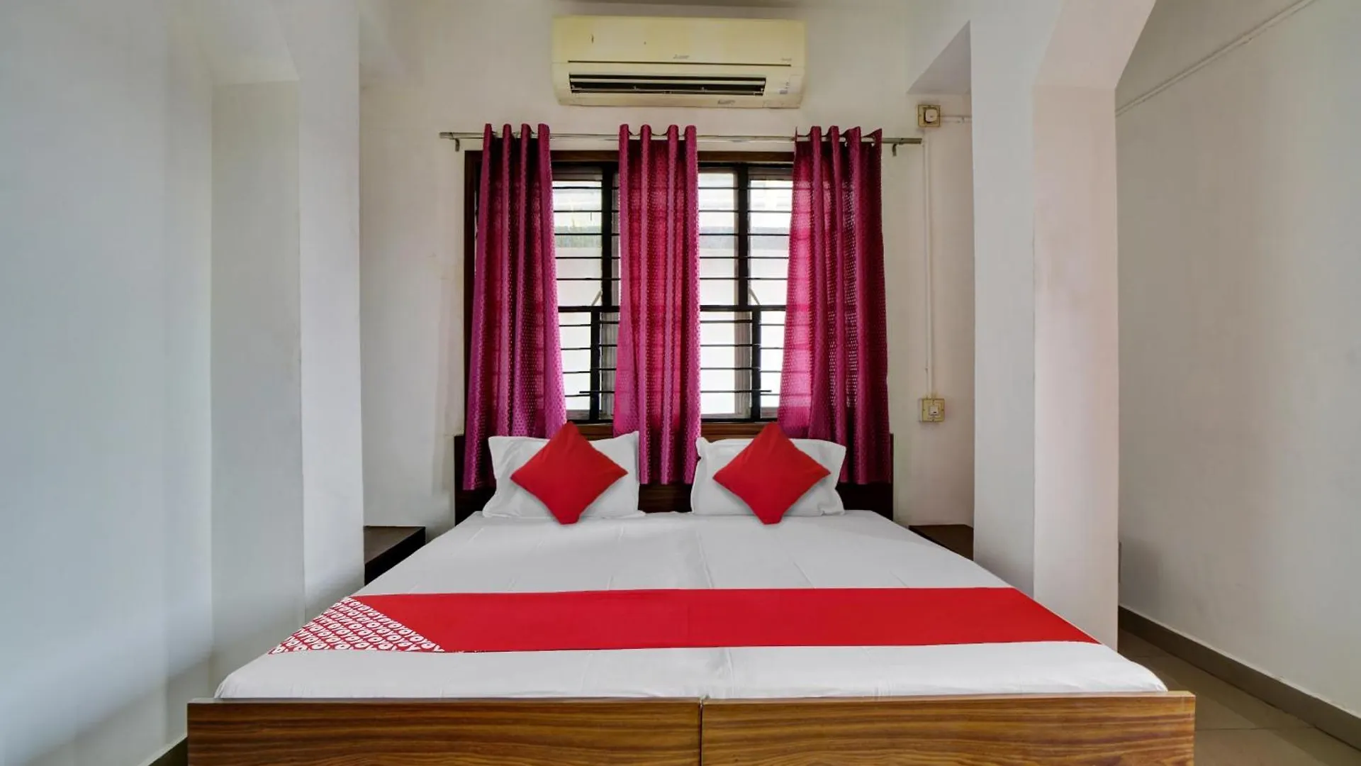 Hotel O Chiyang Hotel Angamali 4*,  India